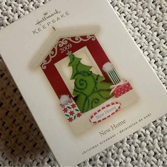 Hallmark Keepsake Ornament “New Home” Christmas Year 2009 in Box - Picture 7 of 7
